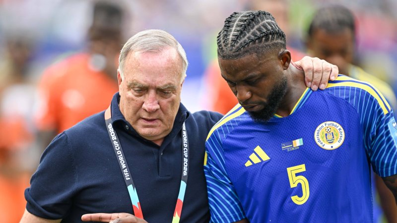 Advocaat lässt Zukunft nach WM-Aus mit Curaçao offen