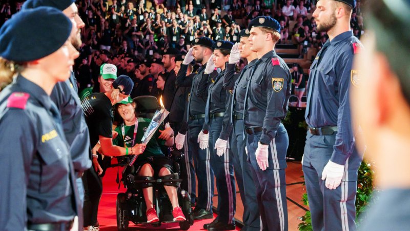 Diashow: Ein bewegender Auftakt für Special Olympics