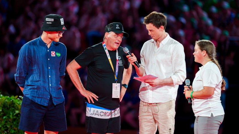 Diashow: Ein bewegender Auftakt für Special Olympics