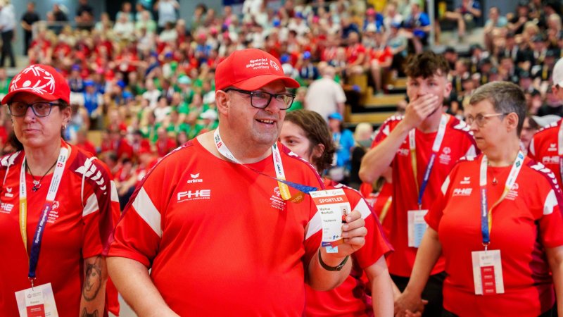 Diashow: Ein bewegender Auftakt für Special Olympics