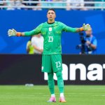 Höchstrafe für Muslera! Uruguay-Keeper zur Pause ausgewechselt