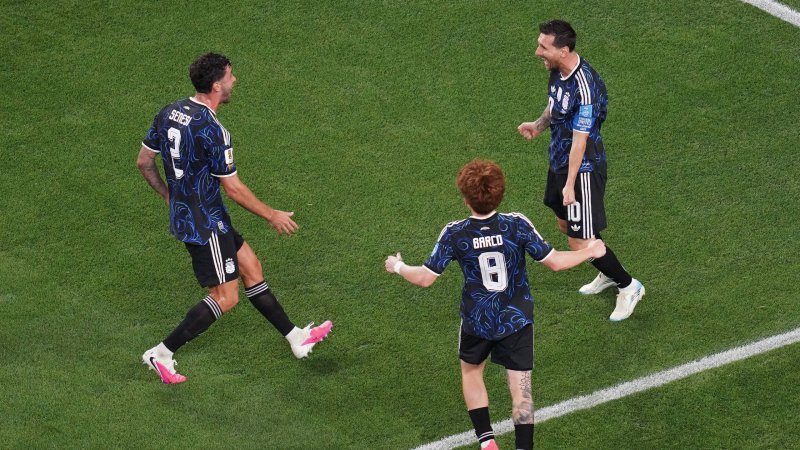 Im Video: Argentinien siegt und Messi trifft schon wieder
