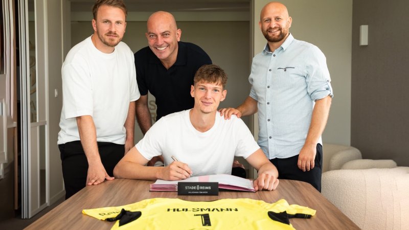 Goalie zu Reims - Rekordtransfer für Hartberg!