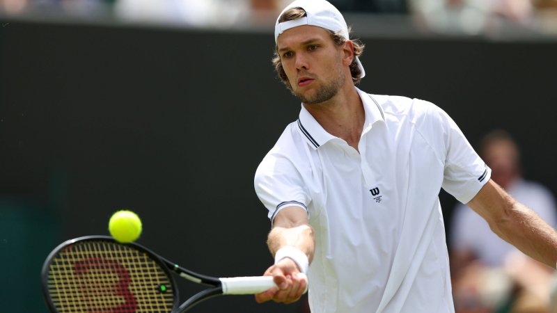 Qualifikant schaltet Mitfavorit in Wimbledon sensationell aus