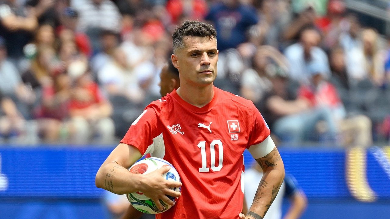 Gefälschte Impfzertifikate: Strafmaß für Xhaka steht fest