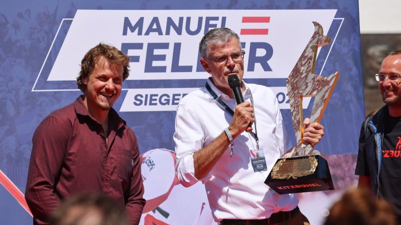 Manuel Feller hat seine Gondel in Kitzbühel! Bilder der "Taufe"
