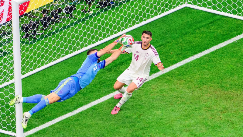 These 4: Defense wins Championships? Wenn sich der Sager bewahrheitet, kann der WM-Titel nur über Spanien gehen.