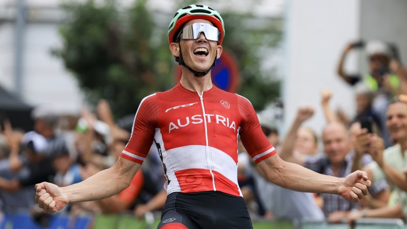 Heimsieg! Mühlberger fährt Konkurrenz zum Tour-Auftakt davon