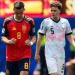 VIDEO: Spanien profitiert von Tormann-Patzer