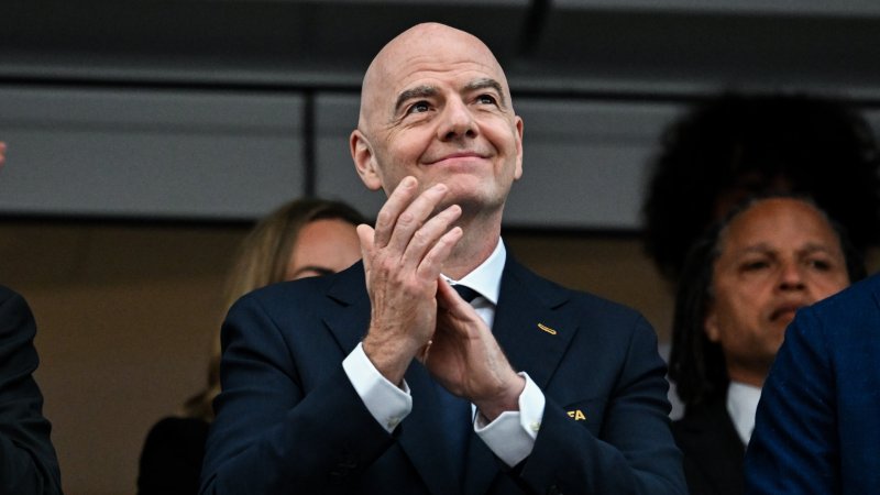 Zwei Mal um die Erde! So viel flog Infantino während der WM
