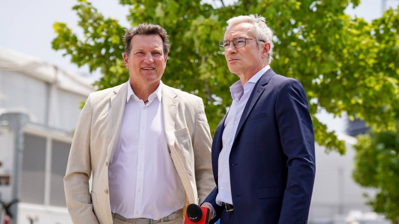 Herzog sorgt mit Pariasek-"Tattoo" für Lacher