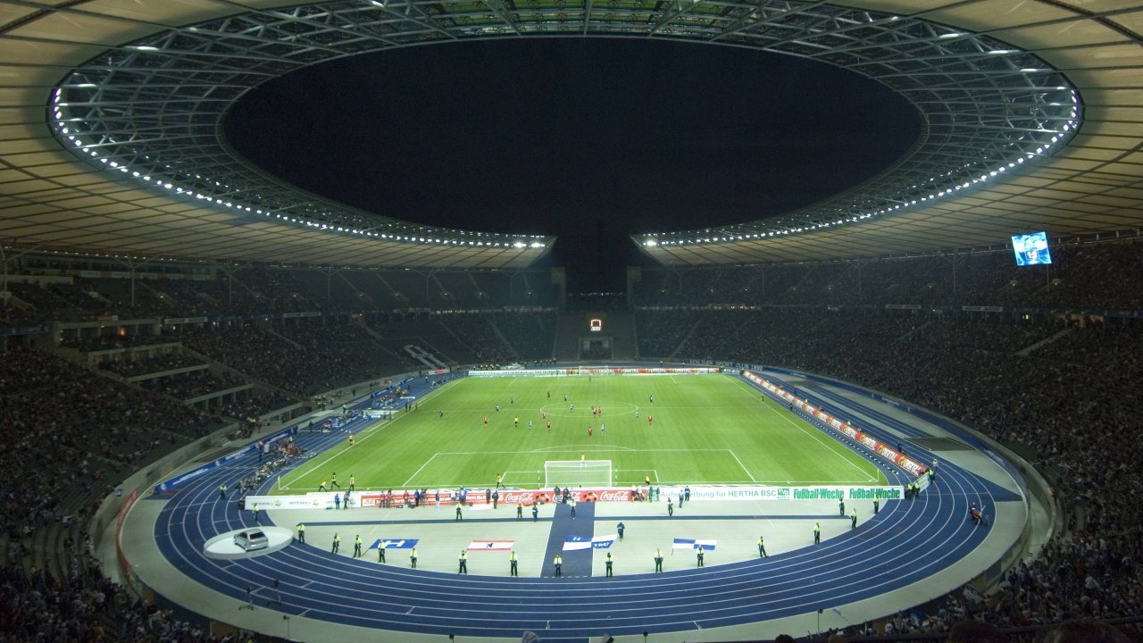 Deutschland will Fußball-WM ausrichten