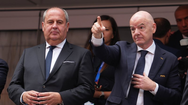 Josef Pröll über FIFA-Pläne: "Grenze wird überschritten"