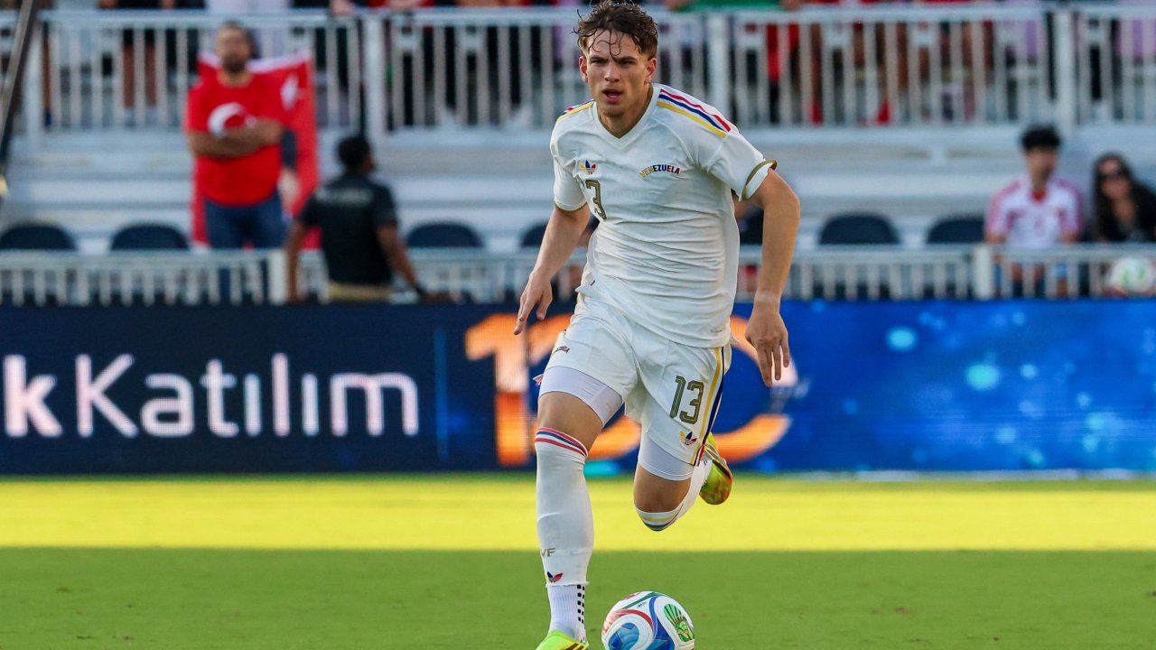 Transfer-Update: Sturm holt Verstärkung von Fiorentina an Bord