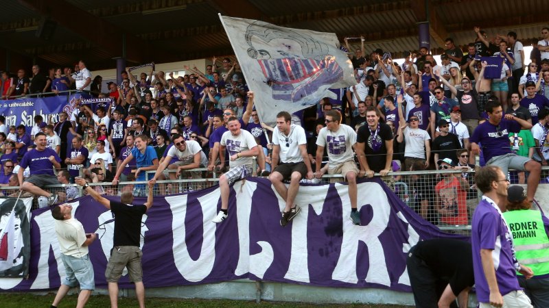 Die besten Fan-Bilder von Austria Salzburg