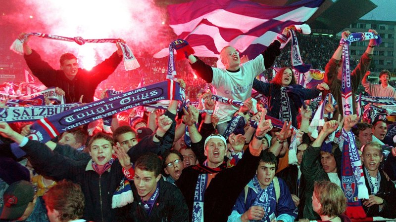 Die besten Fan-Bilder von Austria Salzburg