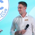 FAC-Sportchef Fischer: Auf dem Weg in die Bundesliga?