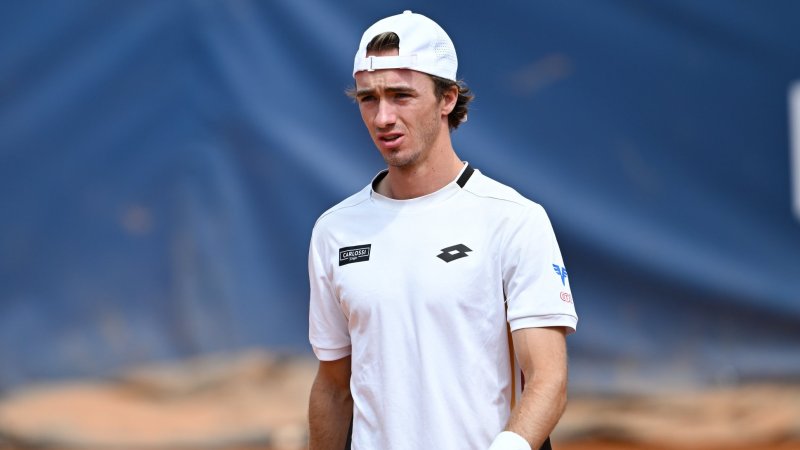 Neumayer muss im Viertelfinale von Todi aufgeben