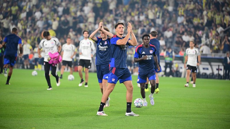Felix Bacher mit erfolgreichem Startelfdebüt für Olympique Lyon