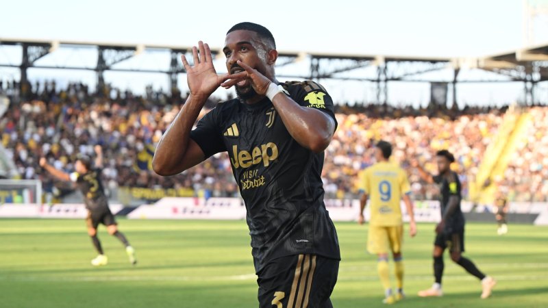 Auftaktniederlage für Schmid und Frosinone gegen Juve