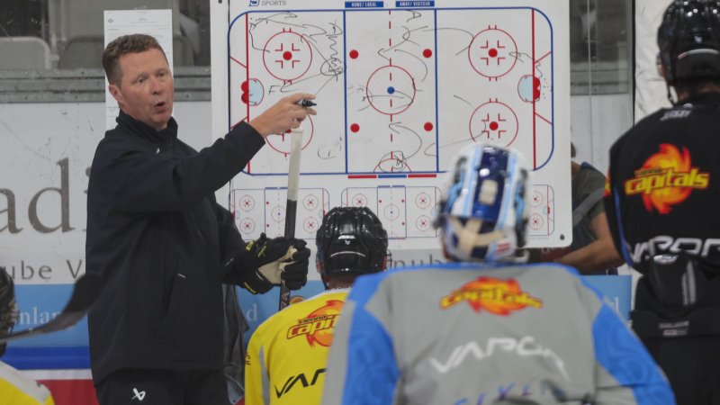 Capitals-Coach Stewart: "Ich bin der Boss, aber kein Diktator"
