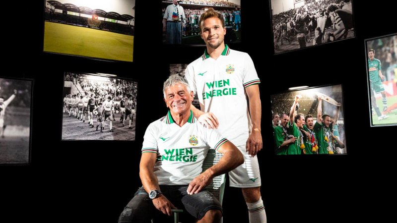 Zum 50. Jubiläum: Rapid stellt Sondertrikot vor