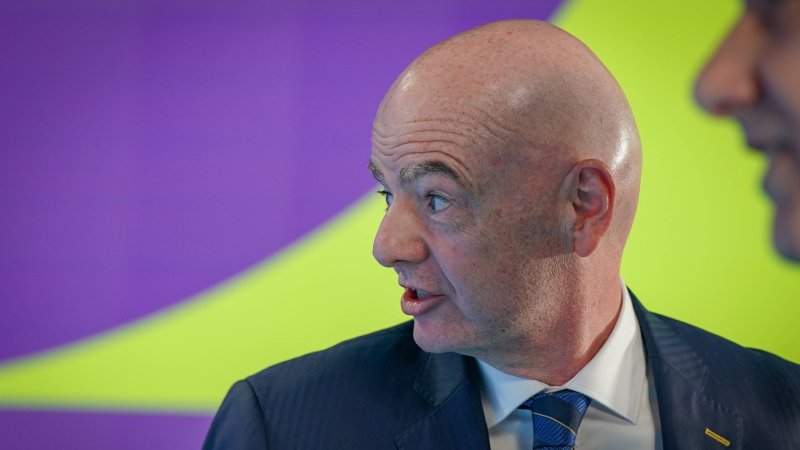 WM-Gastgeber Saudi-Arabien unterstützt vorerst Infantino