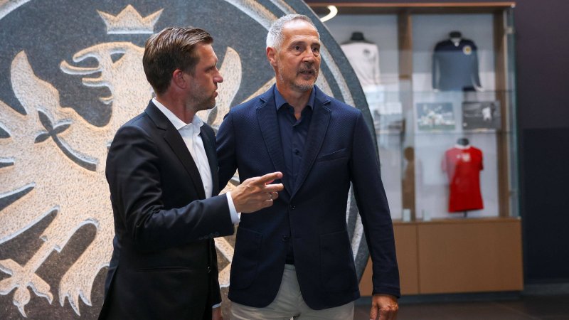 Zoff mit Hütter: Krösche vor dem Aus bei Eintracht Frankfurt?