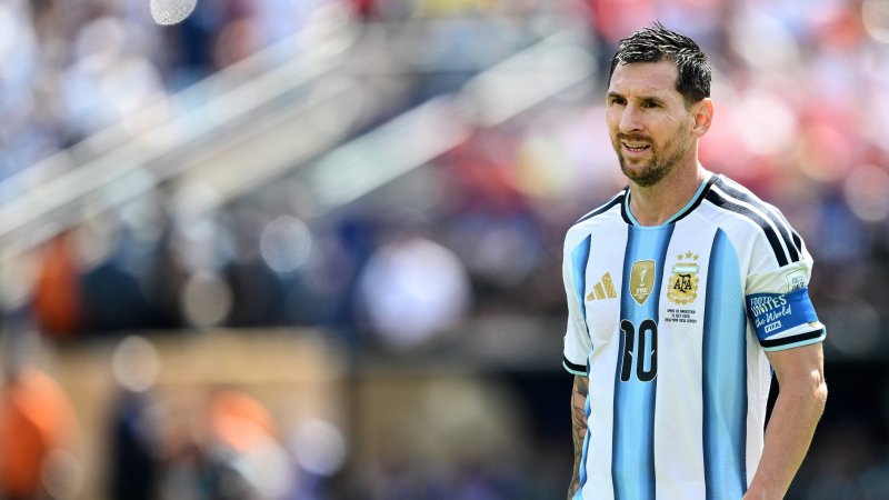 Von allen Ligen Argentiniens: Besondere Ehre für Messi