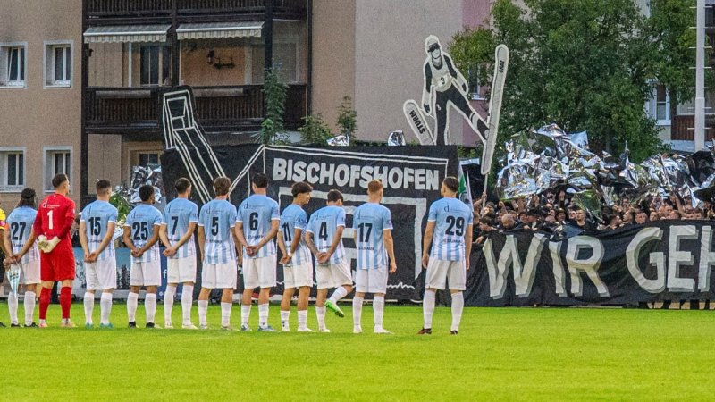 "RIP" - Bischofshofen spielt im Cup mit 63-jährigem Pensionisten