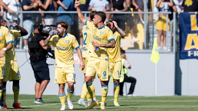 Schmid und Frosinone feiern späten Heimsieg