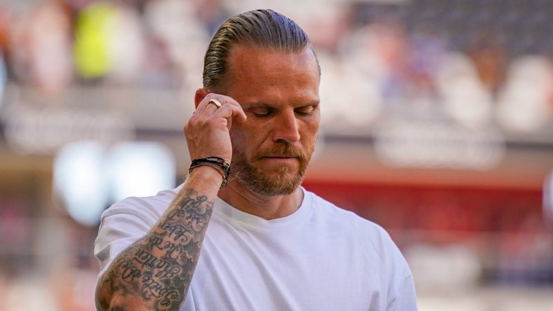 Gladbach schmeißt Trainer nach drei Spieltagen raus