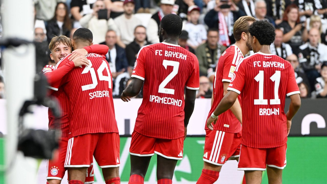 Mit Laimer auf Bank: Bayern müht sich zum Sieg gegen Elversberg