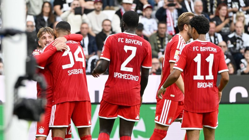 Mit Laimer auf Bank: Bayern müht sich zum Sieg gegen Elversberg