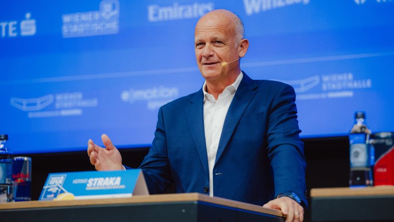 Straka verteidigt ATP-Pläne zur Doppel-Reduktion