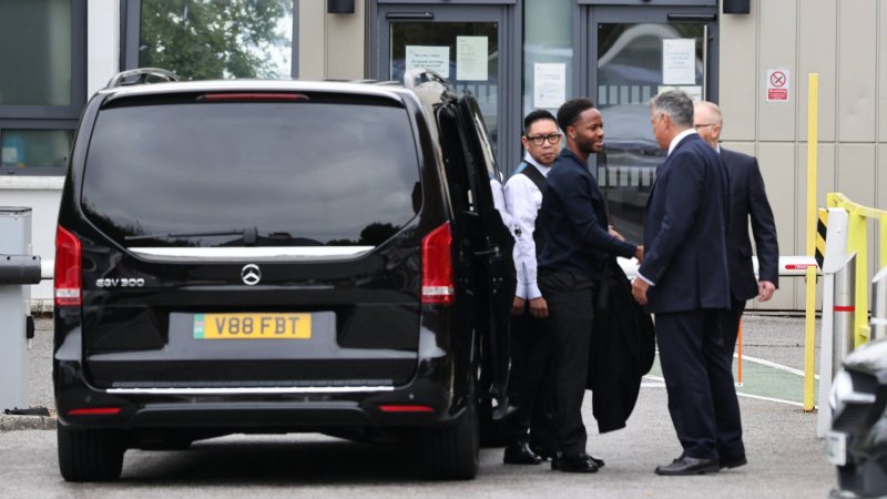 Raheem Sterling bekennt sich nach Unfall schuldig