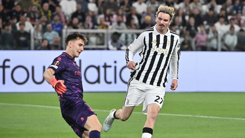 Nikolas Polster patzt gegen Juventus doppelt