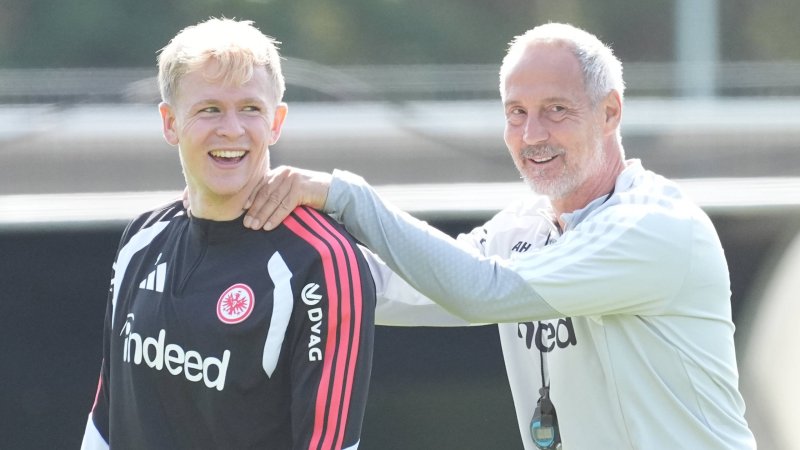 "Gutes Omen": Hütter und die Eintracht treffen auf Freiburg