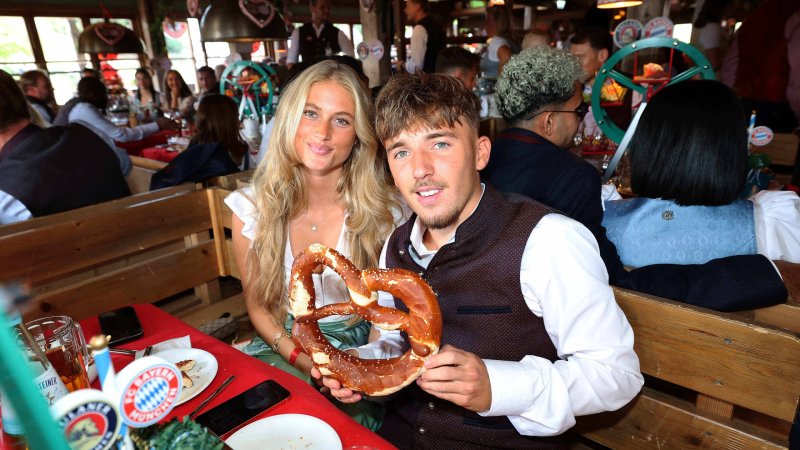 FC Bayern am Oktoberfest - die Bilder