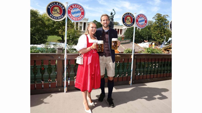 FC Bayern am Oktoberfest - die Bilder