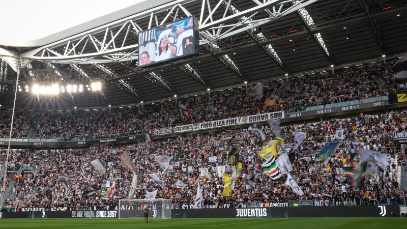Fans missachteten Schweigeminute: Serie A bestraft Juventus