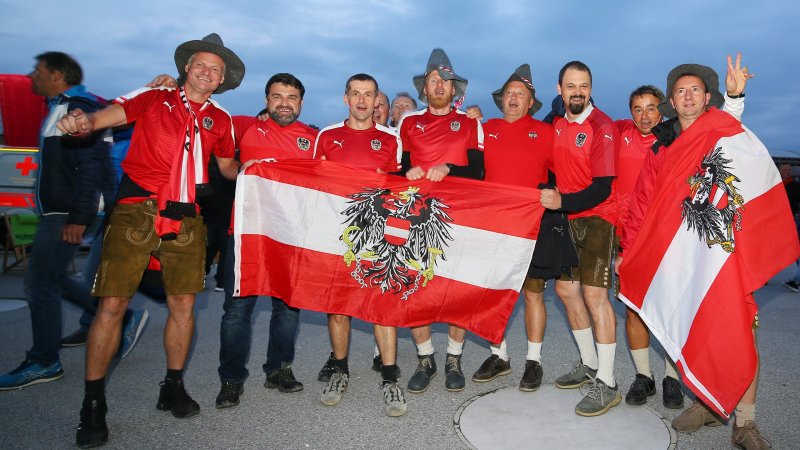 Rot-weiß-rote Fanliebe: Die besten Bilder
