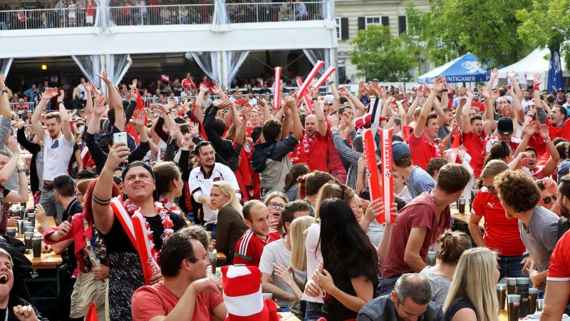 Rot-weiß-rote Fanliebe: Die besten Bilder