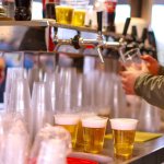 Britischer Premier will Alkoholverbot im Stadion kippen
