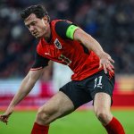 Beim Debüt als Kapitän! Gregoritsch muss verletzt runter