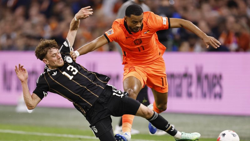 Später Gakpo-Volley! Klopp verpasst Sieg beim DFB-Debüt