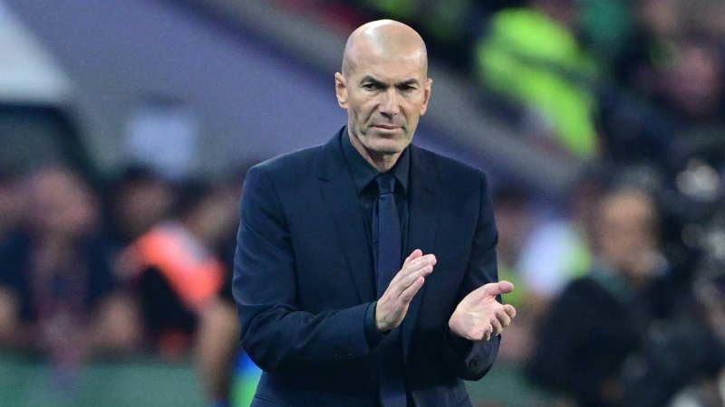Frankreich gewinnt bei Zidane-Debüt und zittert um Mbappe