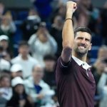 Djokovic zwingt Zverev im Peking-Viertelfinale in die Knie