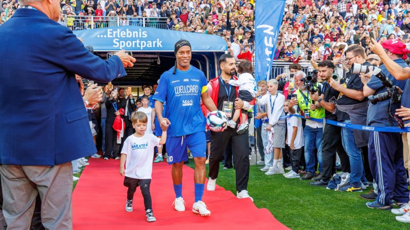 7:7-Spektakel in Kärnten: Ronaldinho & Friends begeistern Fans