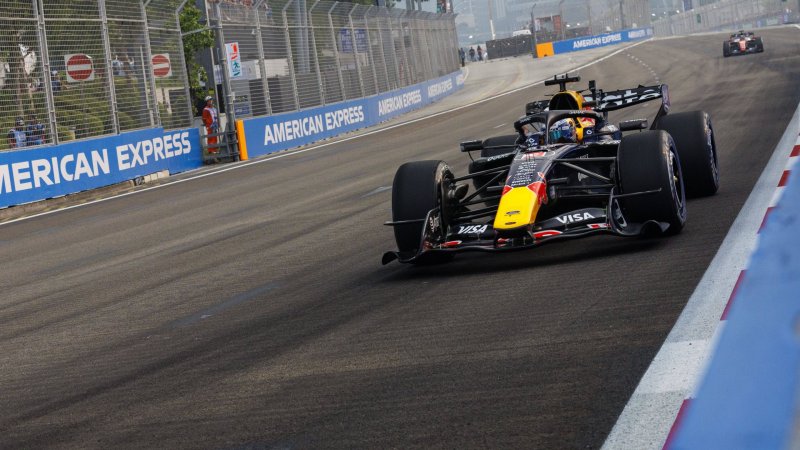 Mercedes erneut geschlagen! Verstappen holt sich die Sprint-Pole